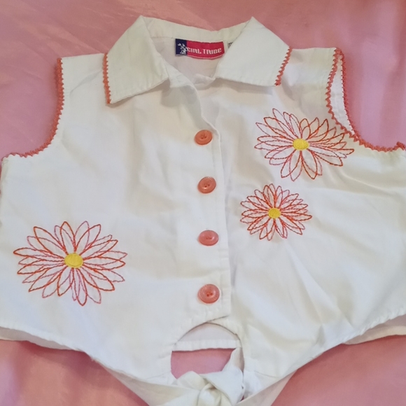 Button Down sleeveless Girls Shirt - Picture 5 of 10